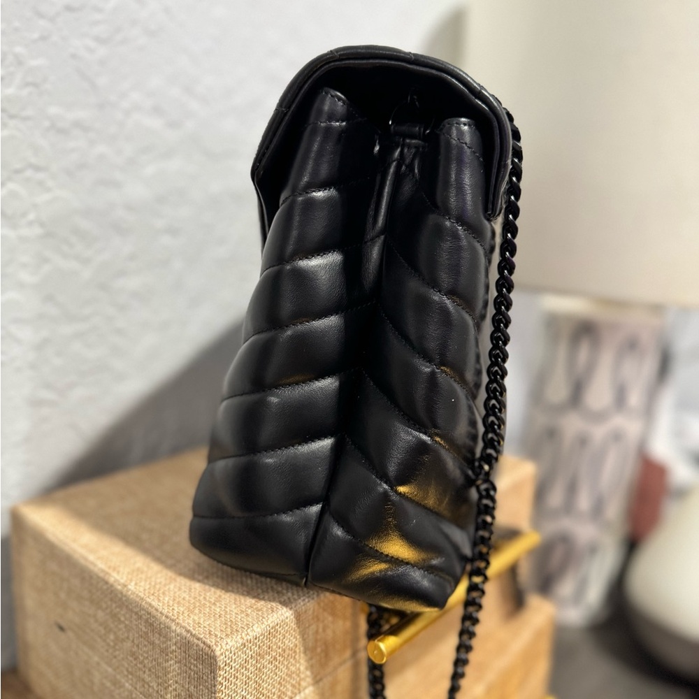 Saint Laurent Black Quilted Leather Bag - Picture 9 of 9